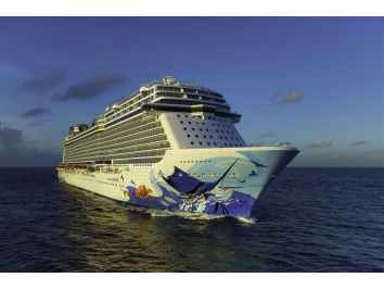 Loď Norwegian Escape